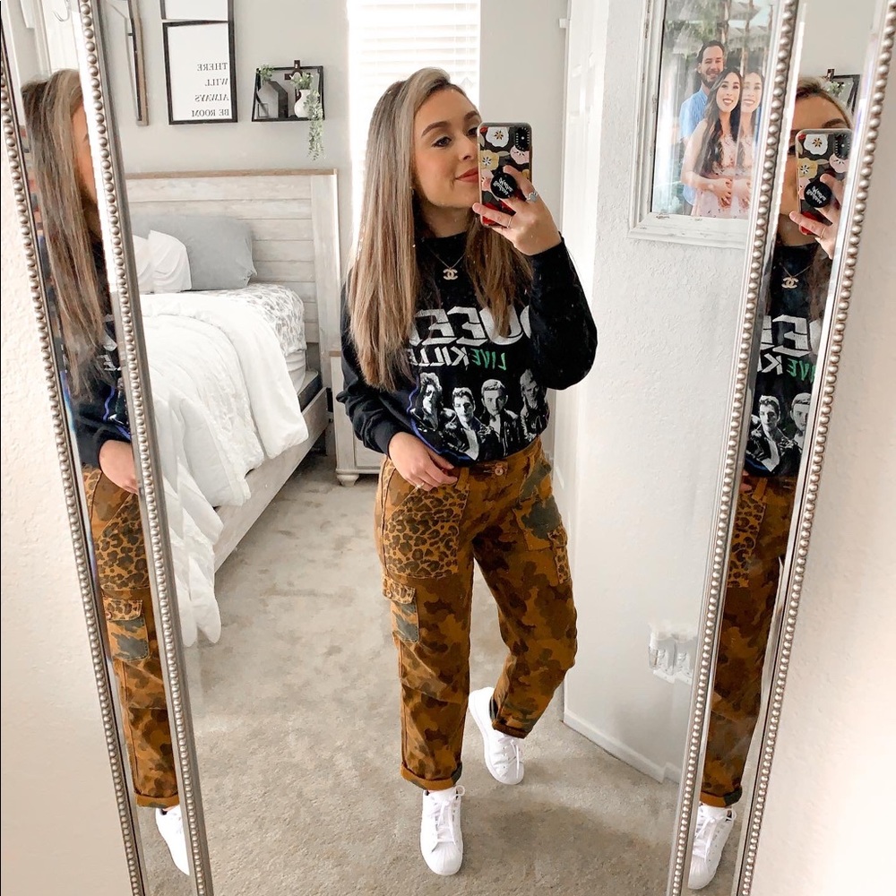 ✨Meet Me✨ - Picture 10 of 12